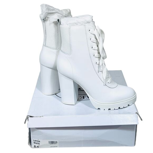 Steve Madden Shoes - Steve Madden Latch Boots Women 8.5 Leather Lace Up Ankle High Heel Combat New